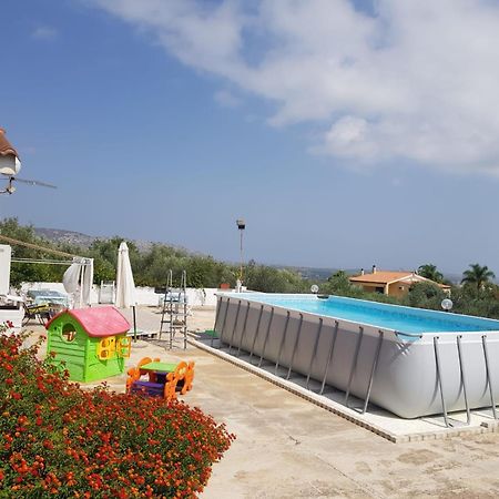 Villa Enea - Ad Uso Esclusivo Dei Nostri Ospiti Solarino ภายนอก รูปภาพ